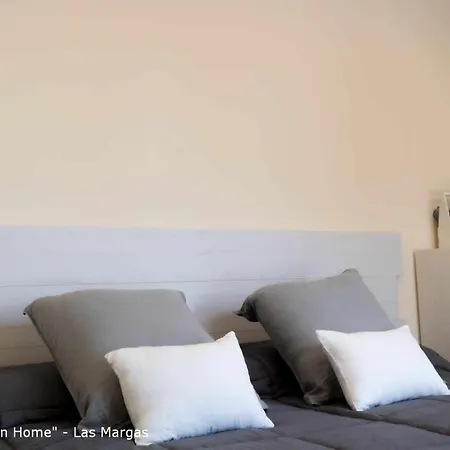Golf And Mountain Margas Duplex De Lujo דירה *